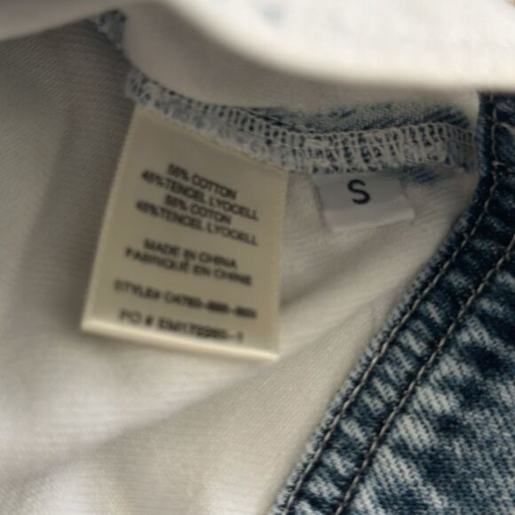 NWOT Cloth & Stone Chambray Acid Wash Denim Jacket Womens Button Up Blue Jean - Picture 5 of 6